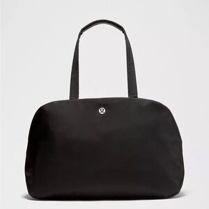 lululemon athletica City Essentials Bag